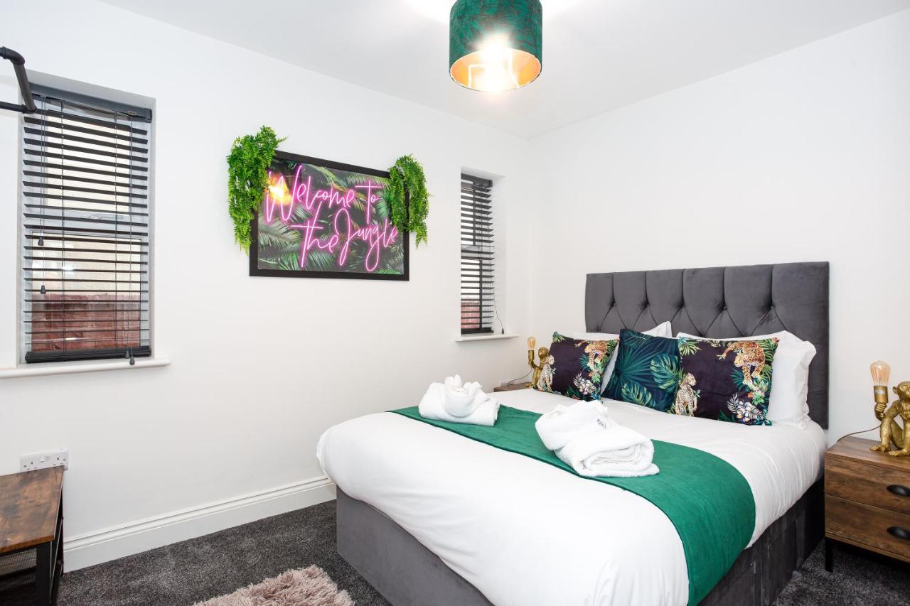 The Old Station Apartments By Sorted Stay Southend-on-Sea Exterior photo
