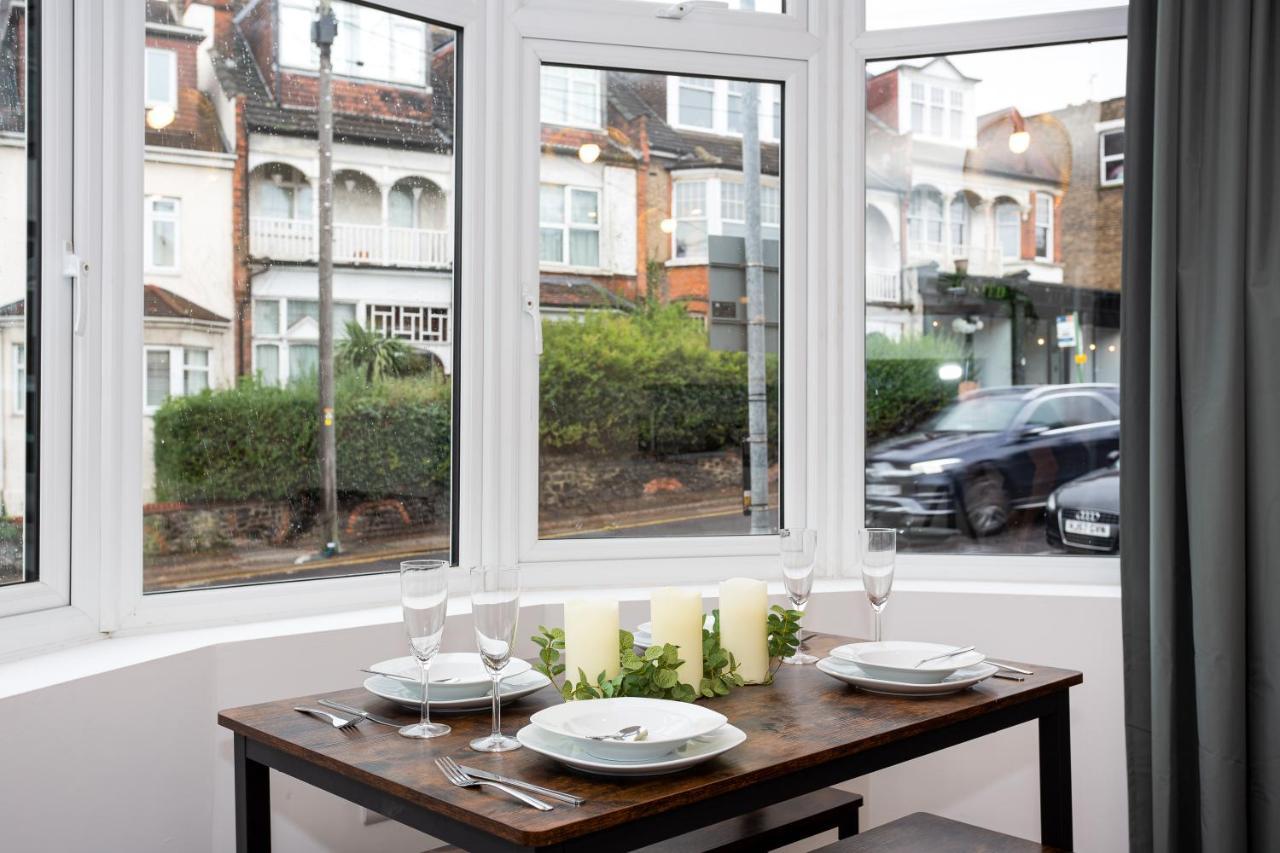 The Old Station Apartments By Sorted Stay Southend-on-Sea Exterior photo